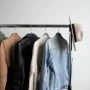 Kleiderschrank ohne Fast Fashion